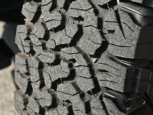 Used 2025 Jeep Wrangler Unlimited Rubicon 4xe w/ Convenience Group image 28