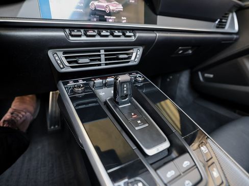 Certified 2021 Porsche 911 Turbo image 20