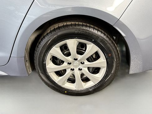 Used 2024 Toyota Corolla LE image 36