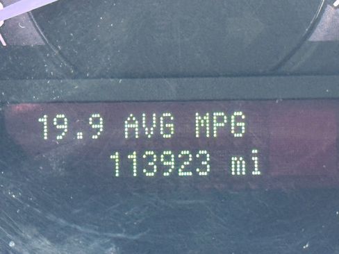 Used 2011 Lincoln MKZ image 17