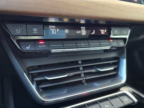 Used 2024 Audi e-tron GT Premium Plus w/ Executive Package image 47