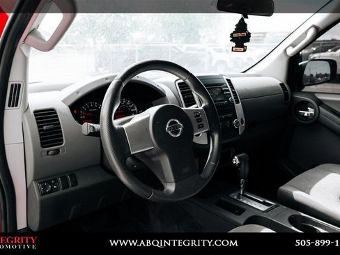 Used 2013 Nissan Xterra S AWD/4WD image 7