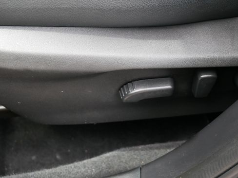 Used 2023 Subaru Forester Premium AWD/4WD image 20