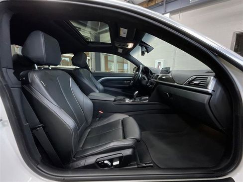 Used 2019 BMW 430i xDrive Coupe w/ Convenience Package image 23