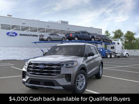New 2026 Ford Explorer Active image 2
