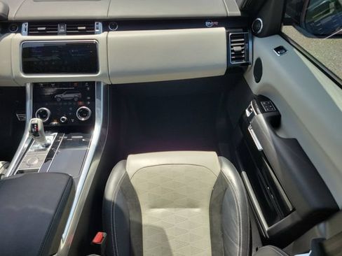 Used 2022 Land Rover Range Rover Sport SVR AWD/4WD image 15