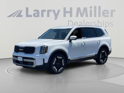 Used 2023 Kia Telluride S