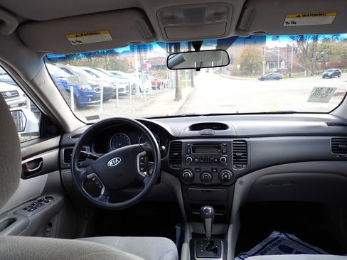 Used 2008 Kia Optima LX image 27