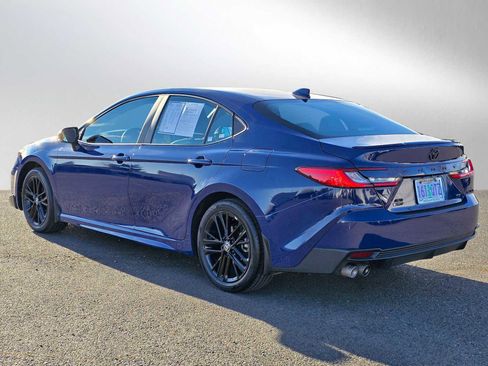 Certified 2025 Toyota Camry SE image 6