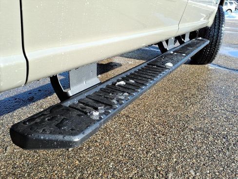 New 2026 Ford F250 Lariat w/ Lariat Premium Package image 11