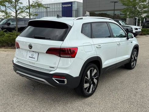 Used 2024 Volkswagen Taos SEL AWD/4WD image 4