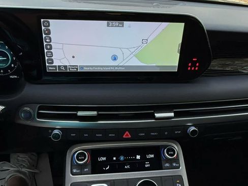 Used 2025 Hyundai Palisade Calligraphy image 22