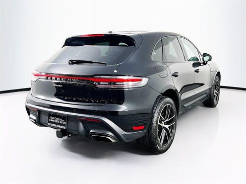 New 2026 Porsche Macan image 9