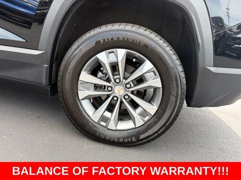 Used 2026 Chevrolet Equinox LT w/ Safety and Technology Package FWD image 10