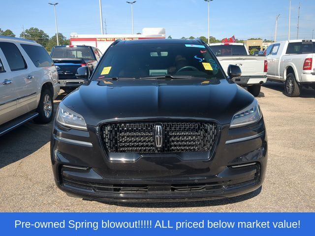 Used 2024 Lincoln Aviator Reserve w/ Equipment Group 201A RWD image 6