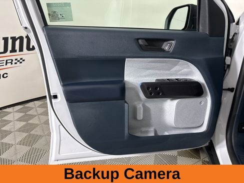 Used 2025 Ford Maverick XLT w/ Equipment Group 302A image 8