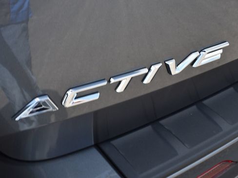 New 2026 Ford Explorer Active w/ Active Comfort Package AWD/4WD image 9