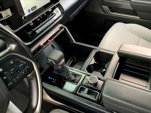 Certified 2025 Toyota Tundra SR5 w/ SR5 Convenience Package AWD/4WD image 16