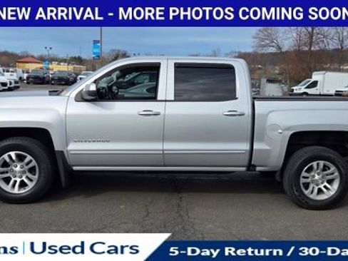 Used 2018 Chevrolet Silverado 1500 LT w/ All Star Edition image 4