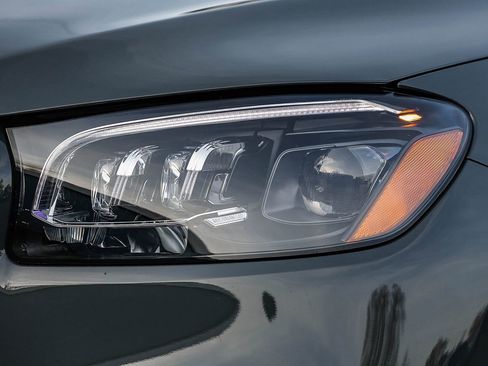 New 2026 Mercedes-Benz GLS 450 4MATIC image 7