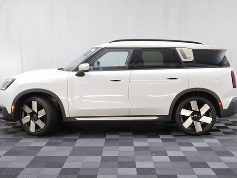 Certified 2025 MINI Cooper Countryman S image 4