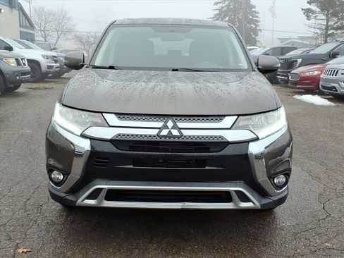 Used 2019 Mitsubishi Outlander FWD image 8