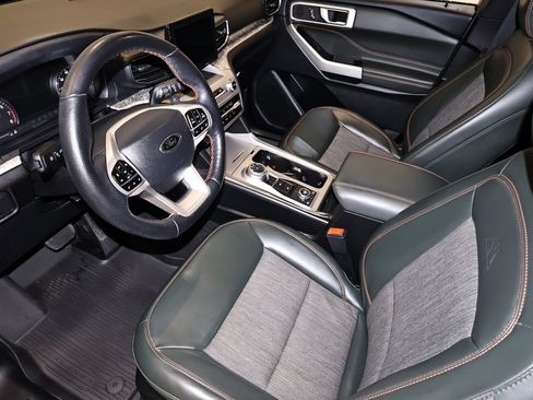 Certified 2022 Ford Explorer Timberline image 37