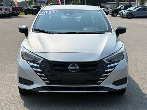 Used 2025 Nissan Versa S FWD image 8