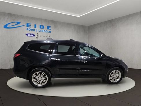 Used 2013 Chevrolet Traverse LT w/ All-Star Edition AWD/4WD image 6