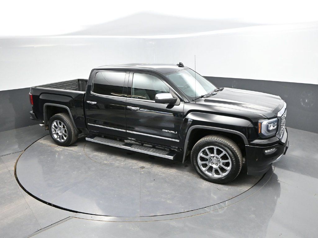 Used 2018 GMC Sierra 1500 Denali AWD/4WD image 24