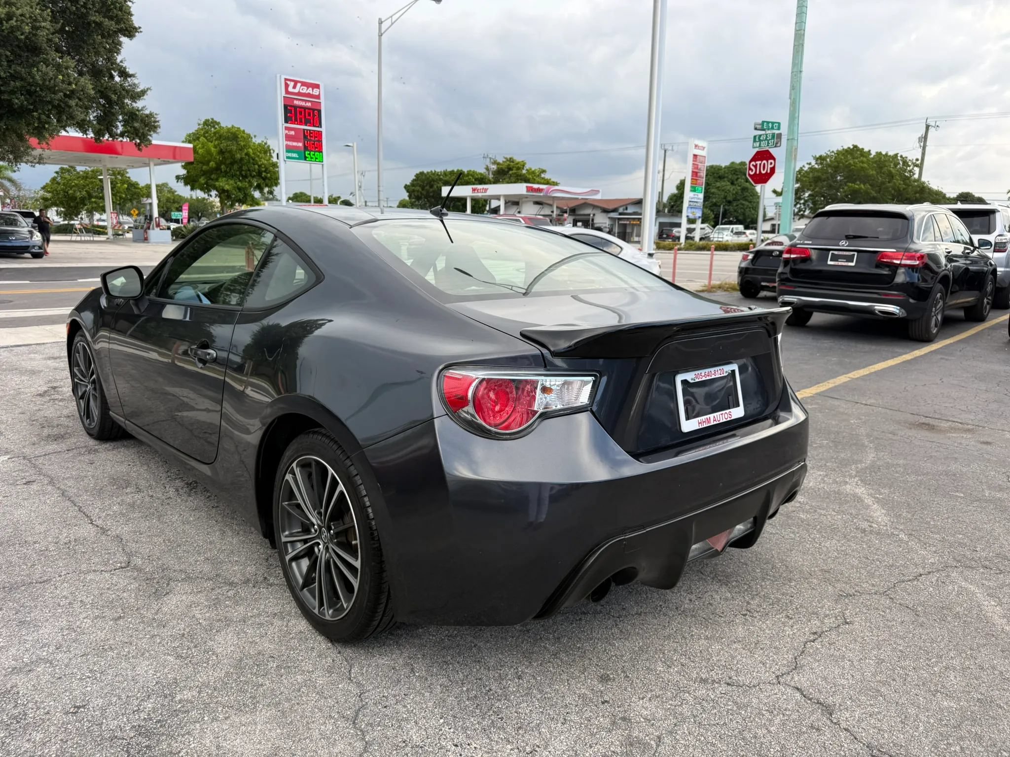 Used 2014 Scion FR-S RWD image 3
