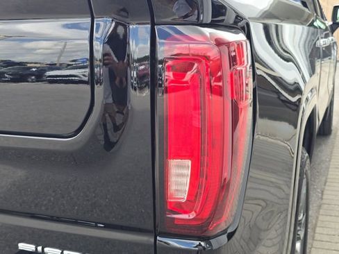 Certified 2023 GMC Sierra 1500 Denali Ultimate AWD/4WD image 8