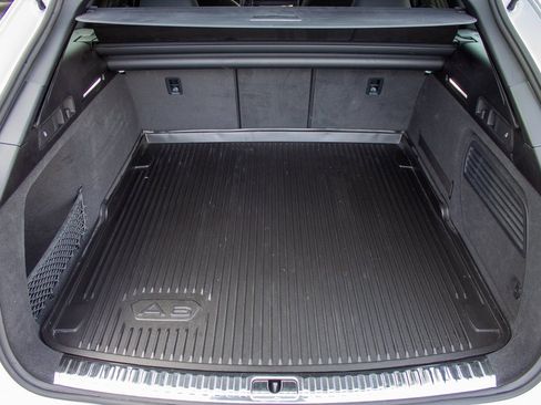 Used 2023 Audi RS 6 4.2 image 23