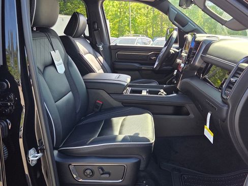 New 2026 RAM 1500 Limited AWD/4WD image 15