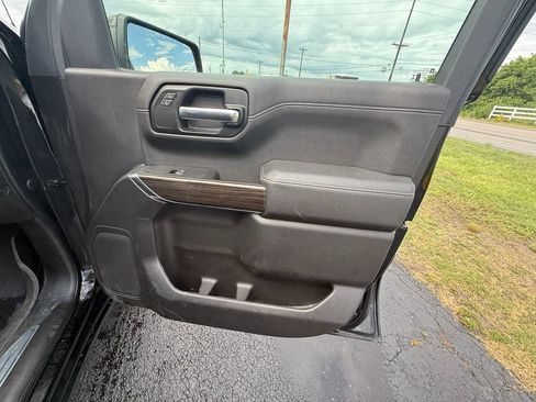 Used 2022 Chevrolet Silverado 1500 RST AWD/4WD image 22