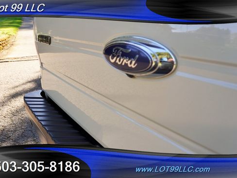 Used 2013 Ford F150 Raptor w/ Luxury Equipment Group image 32