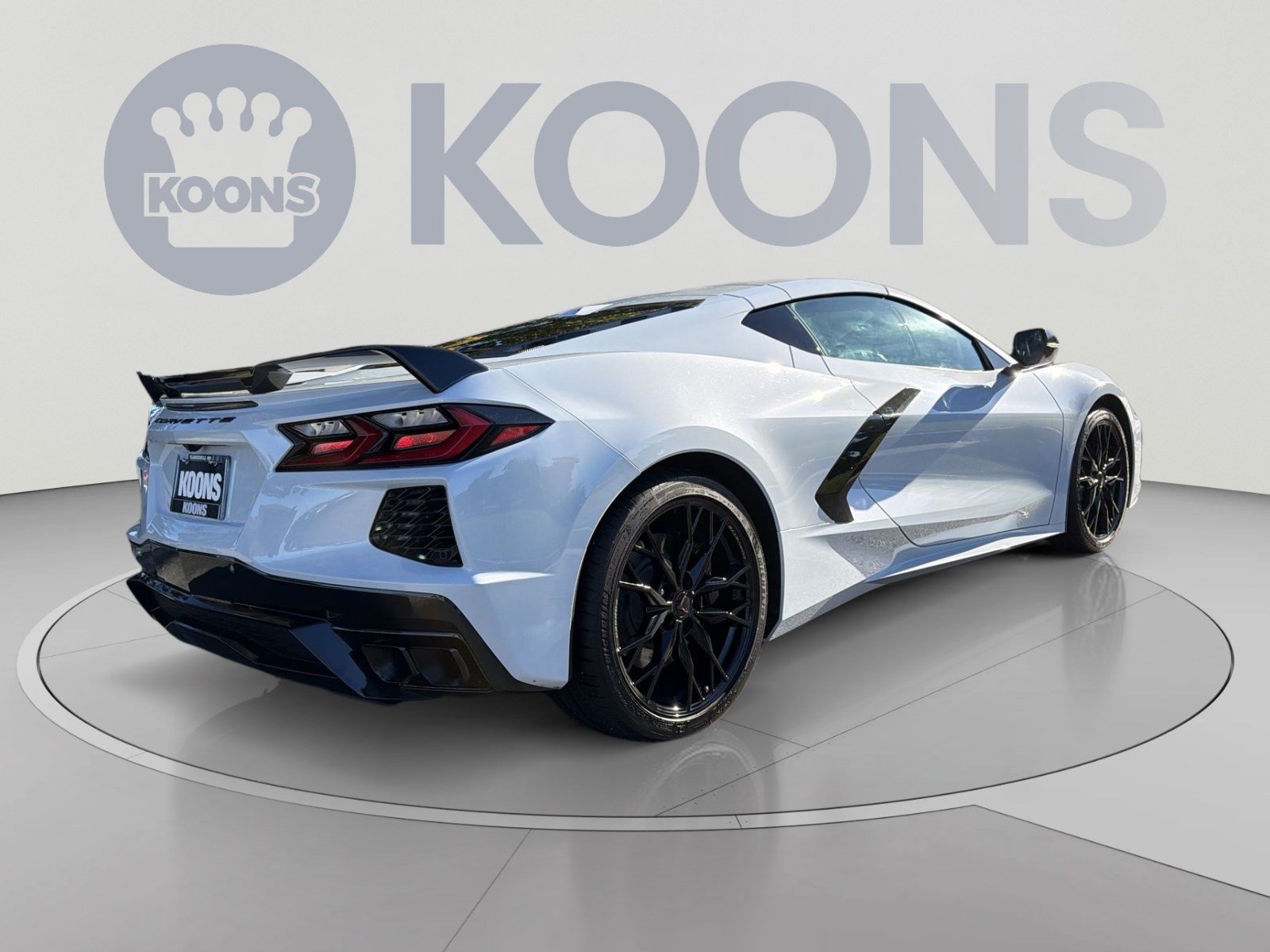 Used 2023 Chevrolet Corvette Stingray Preferred Cpe w/ Z51 Performance Package RWD image 7