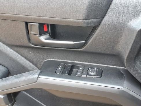 Used 2025 Toyota Tacoma SR RWD image 19