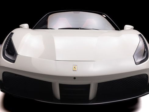 Used 2017 Ferrari 488 Spider RWD image 32