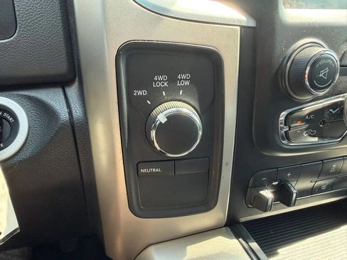 Used 2014 RAM 2500 Big Horn AWD/4WD image 39