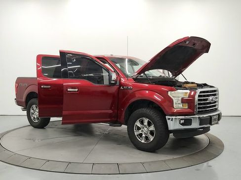Used 2015 Ford F150 XLT w/ Equipment Group 302A Luxury AWD/4WD image 9