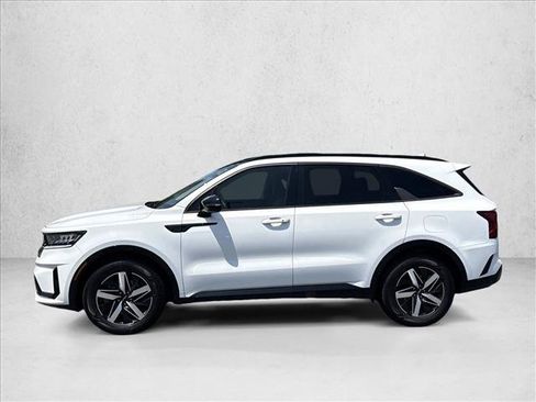Used 2022 Kia Sorento EX w/ Panoramic Sunroof Package FWD image 8