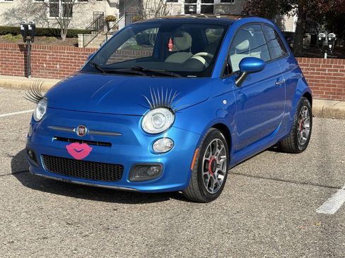 Used 2015 FIAT 500 Sport w/ Comfort/Convenience Group image 4