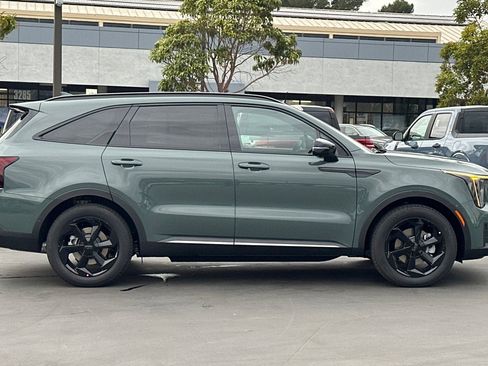 New 2026 Kia Sorento SX Prestige image 3