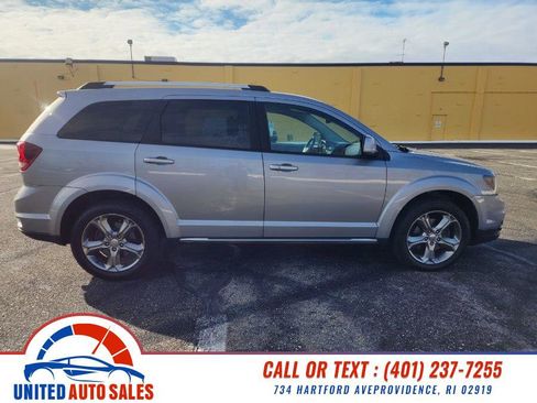 Used 2016 Dodge Journey Crossroad w/ Popular Equipment Group image 6