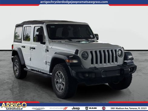 Used 2018 Jeep Wrangler Unlimited Sport AWD/4WD image 1