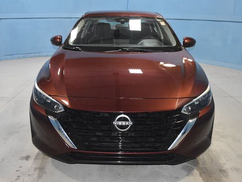 Certified 2024 Nissan Sentra SV image 21