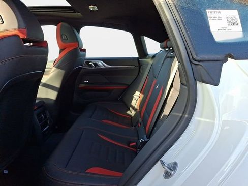 New 2026 BMW 430i xDrive w/ M Sport Package AWD/4WD image 9