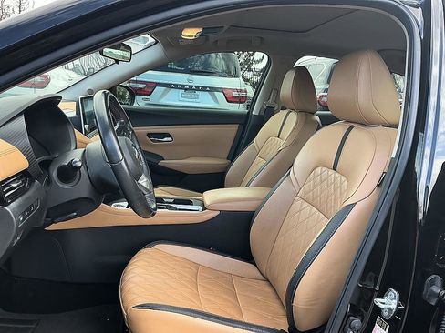 Certified 2023 Nissan Sentra SV w/ SV Premium Package image 12