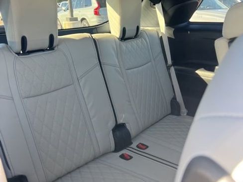 Used 2019 INFINITI QX60 Luxe w/ Limited Package image 35